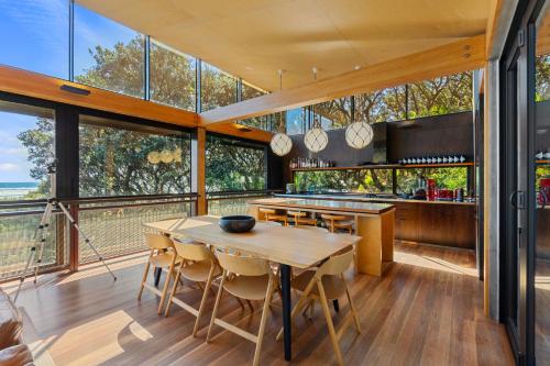 外部景觀, Kawakawa House - Piha Holiday Home in 皮哈