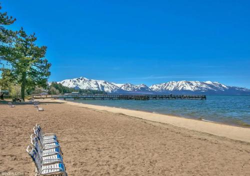 Private beach, Close to ski, Resort Amenities!, South Lake Tahoe (fotografie 2)