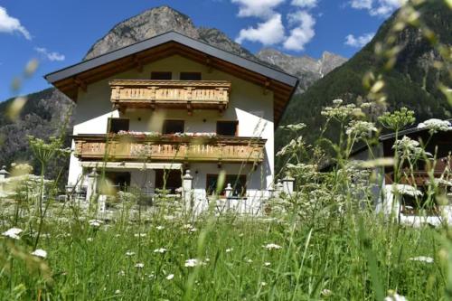 Ferienhaus Haueis - Apartment - Tumpen