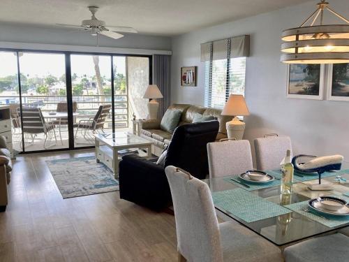 Westbay Point Moorings 214 Home in Holmes Beach, USA