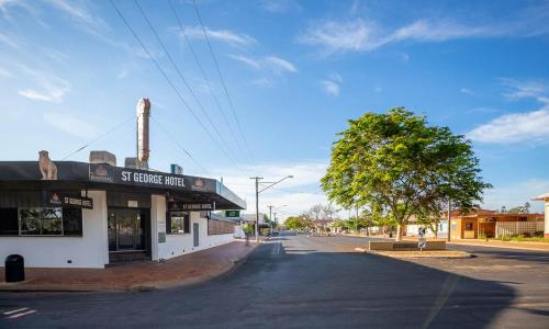 Exterior view of St George Hotel Motel