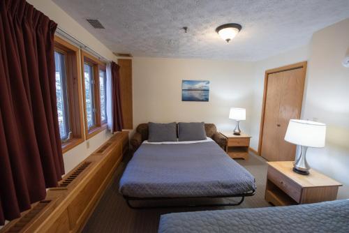 Sugarloaf Inn - image 7