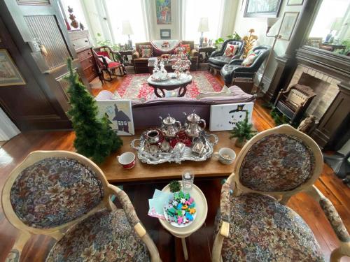 Létesítmények, Bazsinsky House in Vicksburg Városközpont