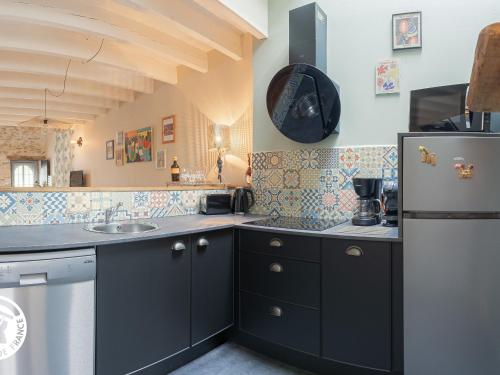 Maison rénovée avec jardin, piscine chauffée et wifi à Mareuil-sur-Lay - FR-1-426-537 (Maison renovee avec jardin, piscine chauffee et wifi a Mareuil-sur-Lay - FR-1-426-537) in Mareuil-sur-Lay-Dissais