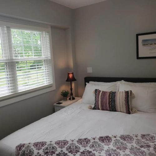 26747 Barrington in Barrington, USA