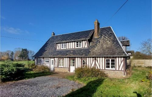 Lovely Home In Berthouville With Kitchen