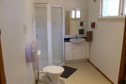 Hippo Lodge Backpackers – Queenstown, CA