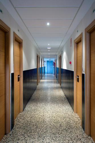 Albergue Inturjoven Granada - image 7