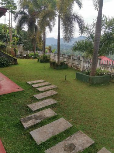 Kandy ambuluwawa mount villa