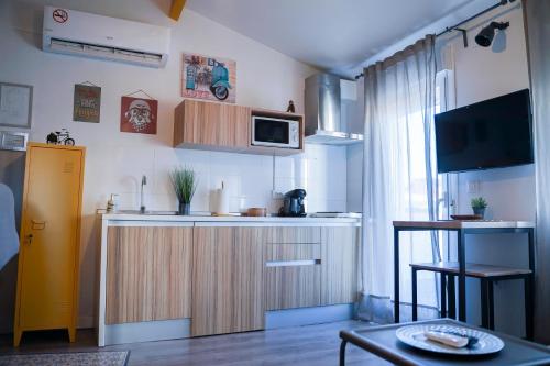 Apartamentos Suites Cariátide