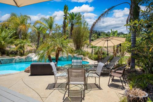 Facilities, Burgundy by AvantStay Basketball Court, Pool, Hot Tub, Outdoor Kitchen, City Escape in Rainbow (CA)