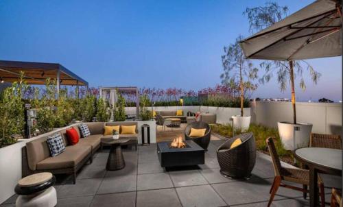 Amber Drift - Santa Monica 2BR Penthouse Ocean views, Los Angeles (fotografie 7)