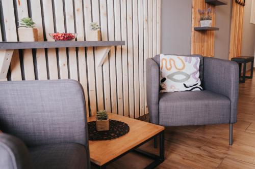 Apartments Sunrise Banovci in บานอฟชี