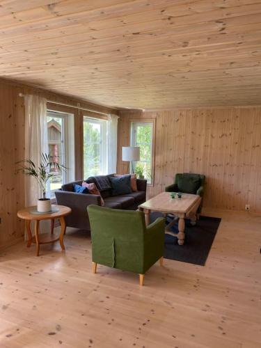 Hytte i landlige omgivelser på Hadeland (Hytte i landlige omgivelser pa Hadeland) in Gran