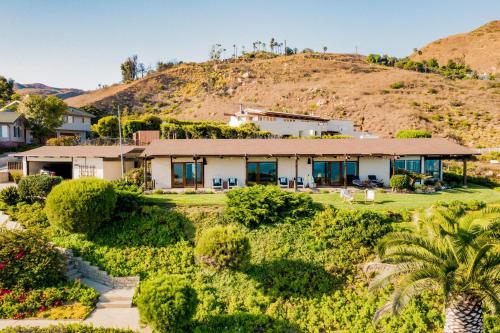 Cliffridge by AvantStay Lush Malibu Hills Estate w Breathtaking Ocean Views