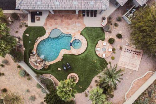 Arcadia by AvantStay Breathtaking Oasis in Scottsdale w Pool Hot Tub Game Room