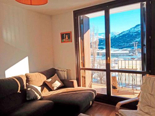2 bedrooms, 3 beds