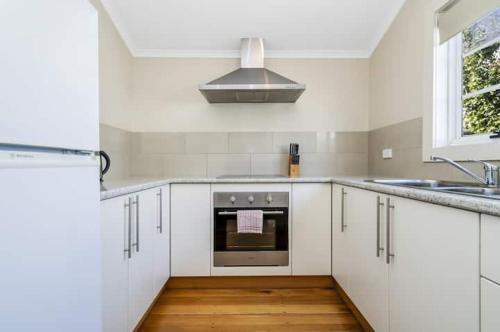 Penfold Cottage CBD Launceston Invermay