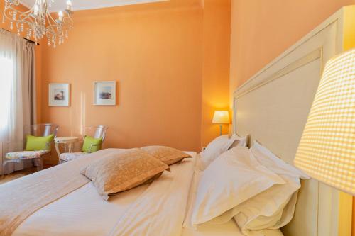 Sweet Home Hotel - image 5