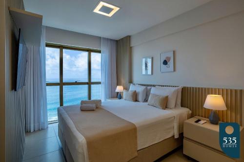 Apartamento Beira-Mar Luxo, Conforto e Vista Bela