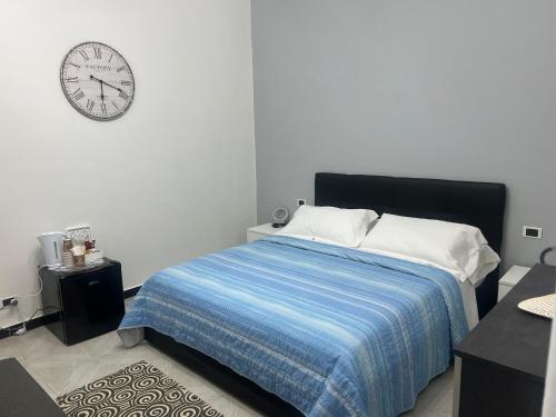 King Room image 10