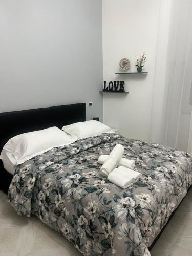 Quadruple Room with Private Bathroom image 5
