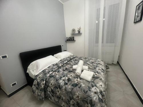 Quadruple Room with Private Bathroom image 3