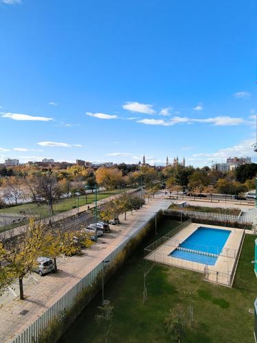 El Balcón del Ebro by Alogest- Vistas, piscina y con parking