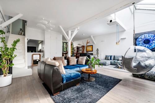 Veeve - Loft Luxe in the Boho 20th - Location saisonnière - Paris