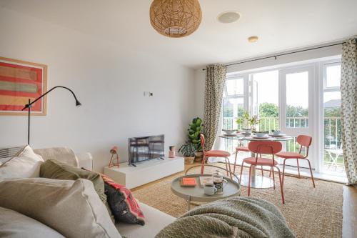 Hauzify I Cavendish flats - Apartment - West Drayton