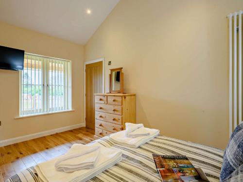 3 Bed in Wroxham 83034