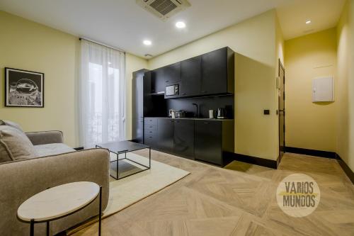 Amazing Modern Design Apt 10px in Madrid Center