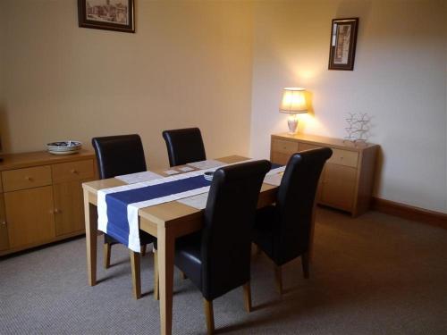 ทัศนียภาพภายนอกโรงแรม, Number 48 in บาวเนส