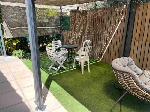 Villa climatisee piscine 3 chambres mer a 800m in Les Breguieres