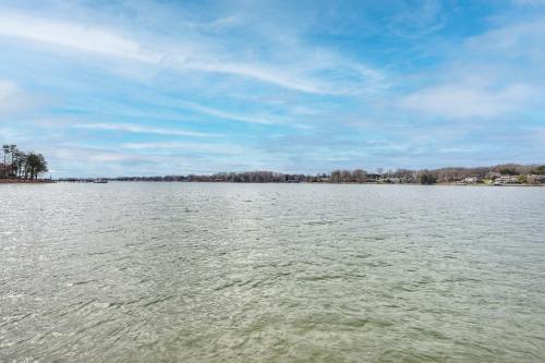 Ponderosa Pointe by AvantStay Boathouse Views