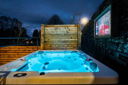 Luxury 1 bed Villa - great location - Peaceful-Hot Tub 1