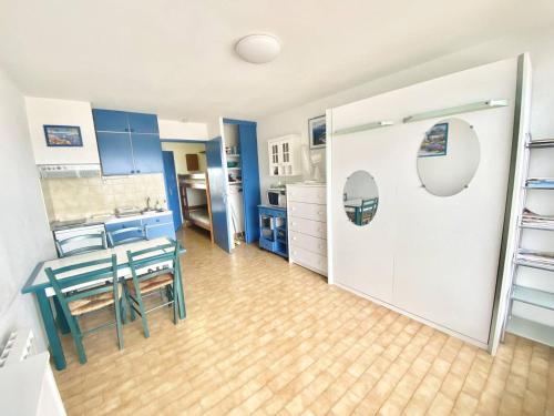 Studio Cabine 4 Personnes + Parking - Location saisonnière - Le Grau-du-Roi