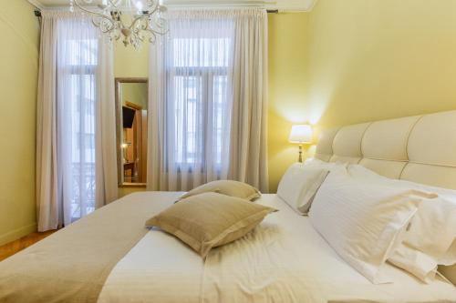 Sweet Home Hotel - image 3