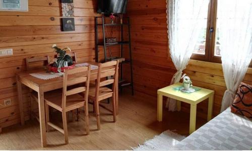 設施, Cabañas Caudiel (Cabanas Caudiel) in 貝維費爾