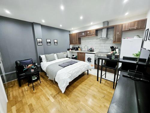 GDY0 - The Green Dragon Apartment, Londýn