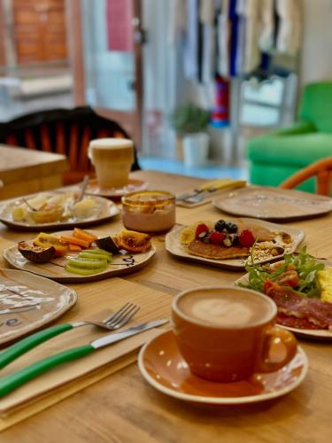 อาหารและเครื่องดื่ม, Jaca Hostel Funchal in มาเดรา ไอซ์แลนด์