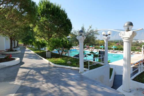 Hotel Edva - image 4