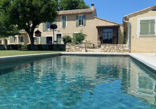 Charming Farmhouse in Provence - Location saisonnière - Cavaillon