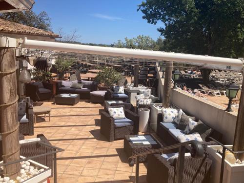 Les Restanques 21 pins 7pers Les Restanques 21 pins 7pers