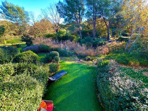 Les Restanques 21 pins 7pers Les Restanques 21 pins 7pers