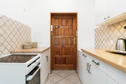 Bright and Cosy Apartments in Poznań by Noclegi Renters - image 4