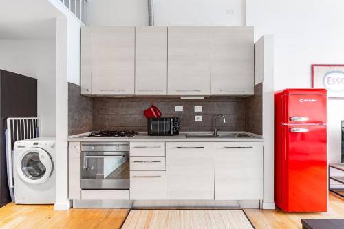GuestHost - Florence Statuto Bright and Modern Apartment, Florence (photo 8)