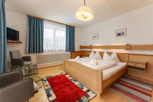Apartment image 6