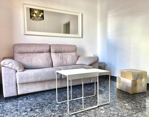 Elegantniy Poble Sec - image 9