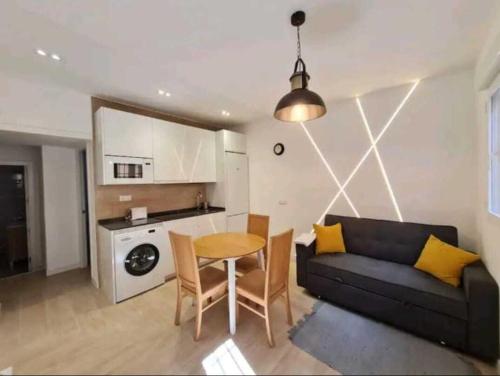 Precioso Apartamento Recién Reformado, Madrid